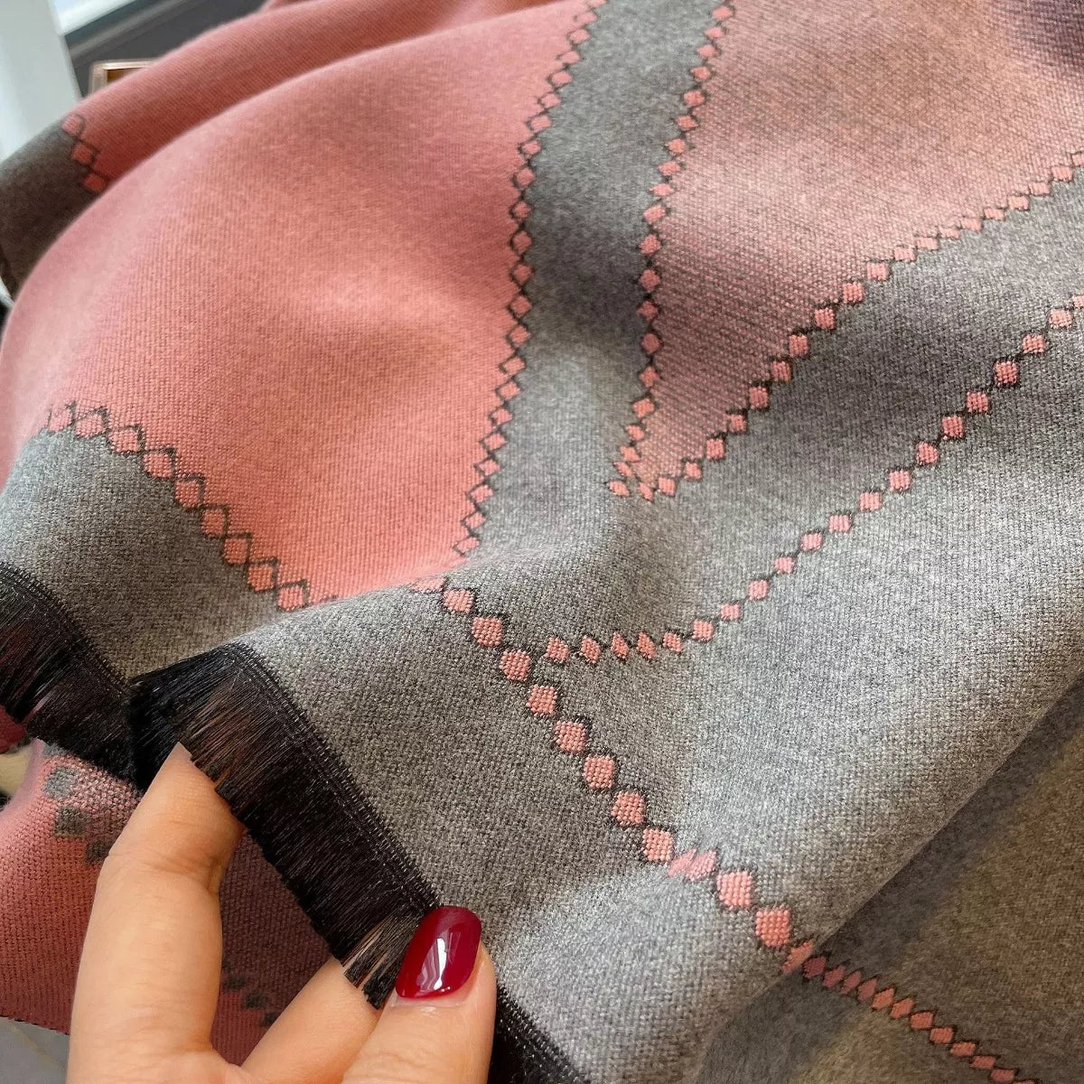 0a4e4a8f-d4b0-436c-b7d5-07c18486d6c7-Max-Origin